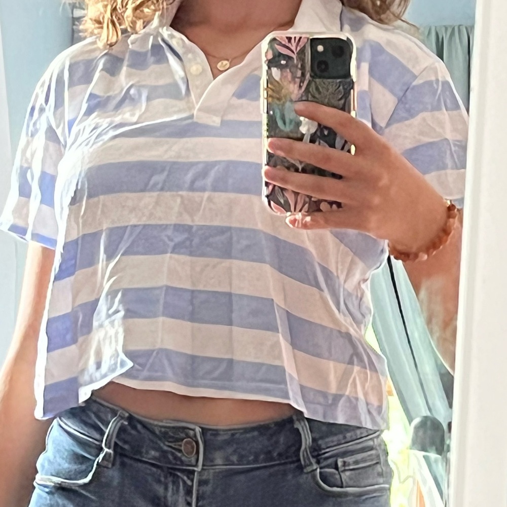 Women’s collared t-shirt from Arizona Jean co.